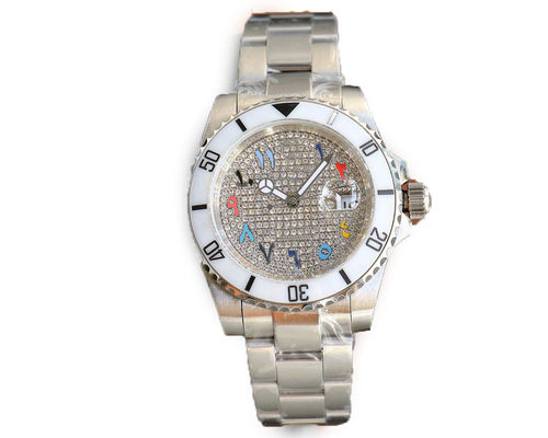 Sleek Stainless Steel Wristwatch Quartz Movement 3ATM Water Resistance