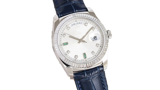 White Dial Swiss Luxury Quartz Watches Date Function 13mm Case Thickness